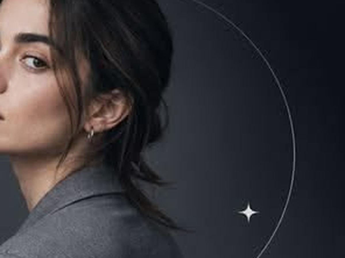 DIGITAL DESIGNER — Personal Brand & Web